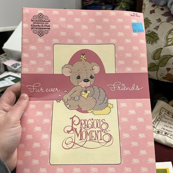 Set of 4 , Cross-Stitch Books, Angel Love, God’s In Heaven, Ziggy, & Precious - Picture 13 of 15